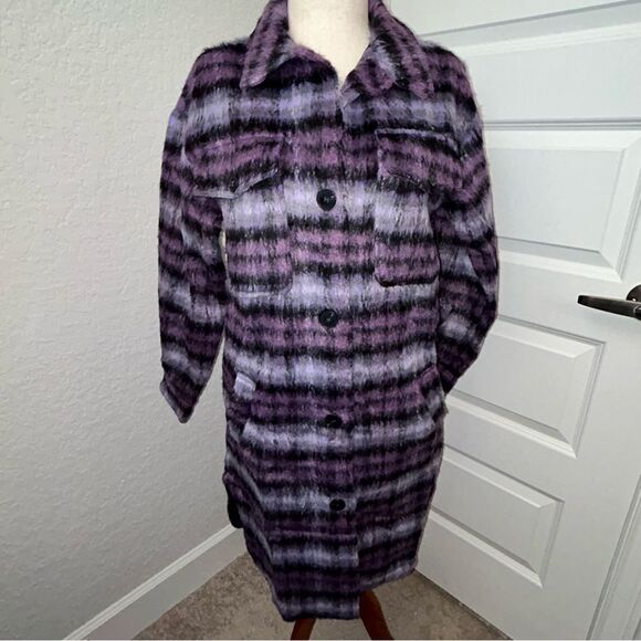 Forever 21 Jackets & Blazers - New, Forever21 Ombre Fuzzy Large Button Front Long Sleeve Shacket Long Jacket